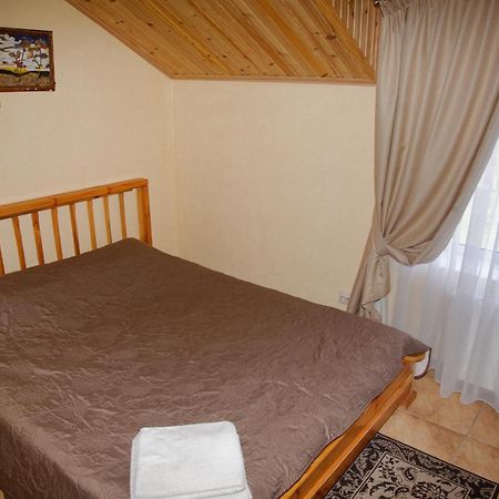 Mini-Hotel Yandrusi Kamenets-Podolsk Eksteriør bilde